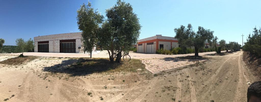 Agriturismo Tenuta Don Giovanni เมเลนดูญโญ ภายนอก รูปภาพ