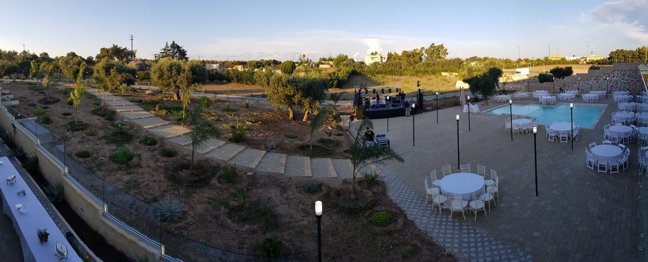 Agriturismo Tenuta Don Giovanni เมเลนดูญโญ ภายนอก รูปภาพ